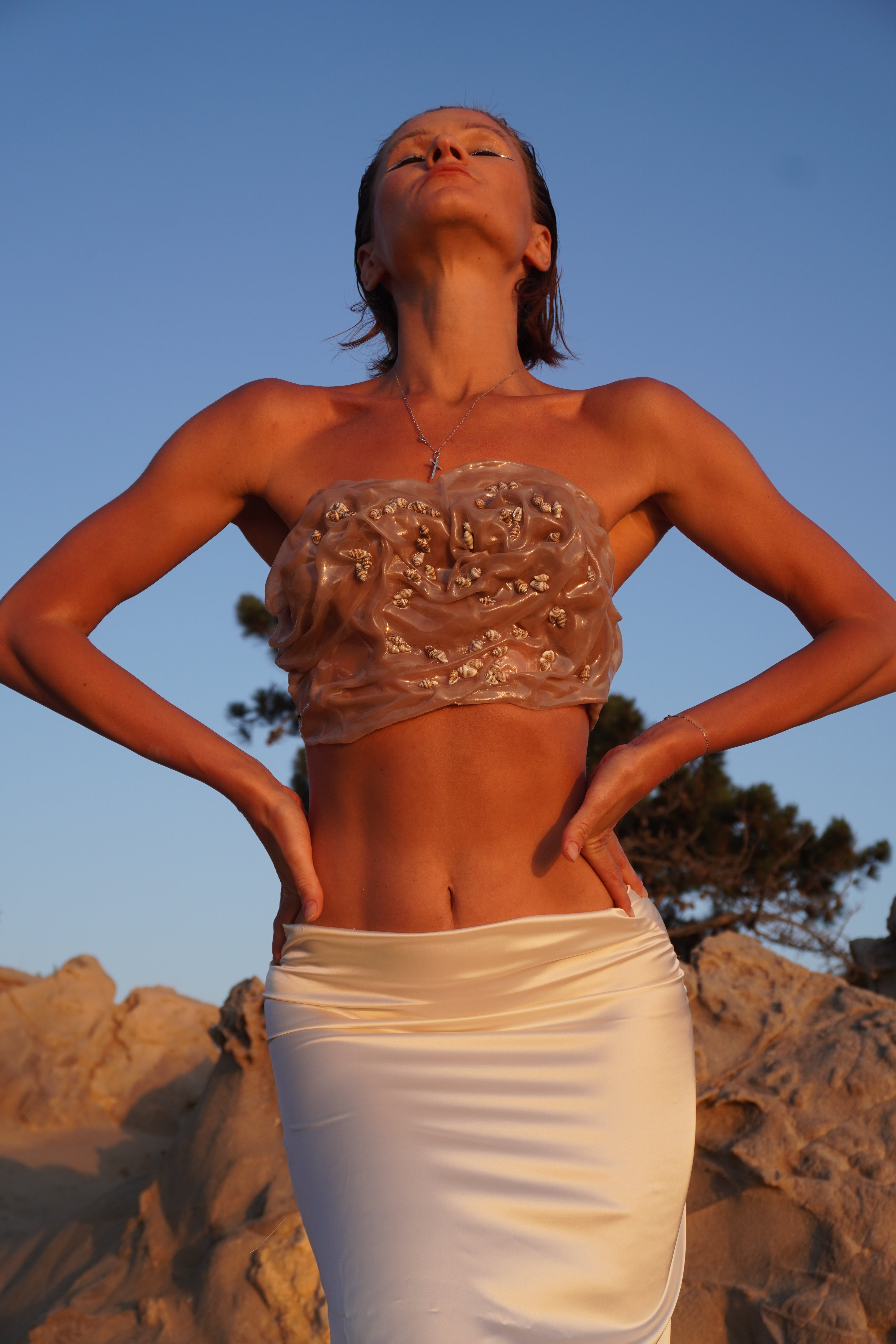 Sea shells wet effect hard corset